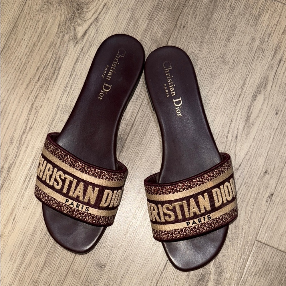 CHRISTIAN DIOR - Burgundy Cotton Embroidered Dway Slides Sandals - Picture 3 of 5